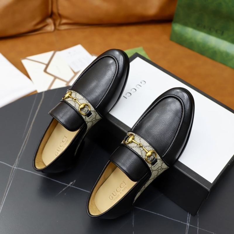 Gucci Leather Shoes